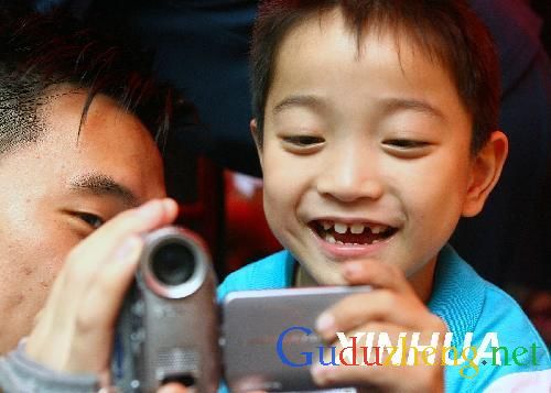 孩子啊，请让我来帮助你（10）(图)